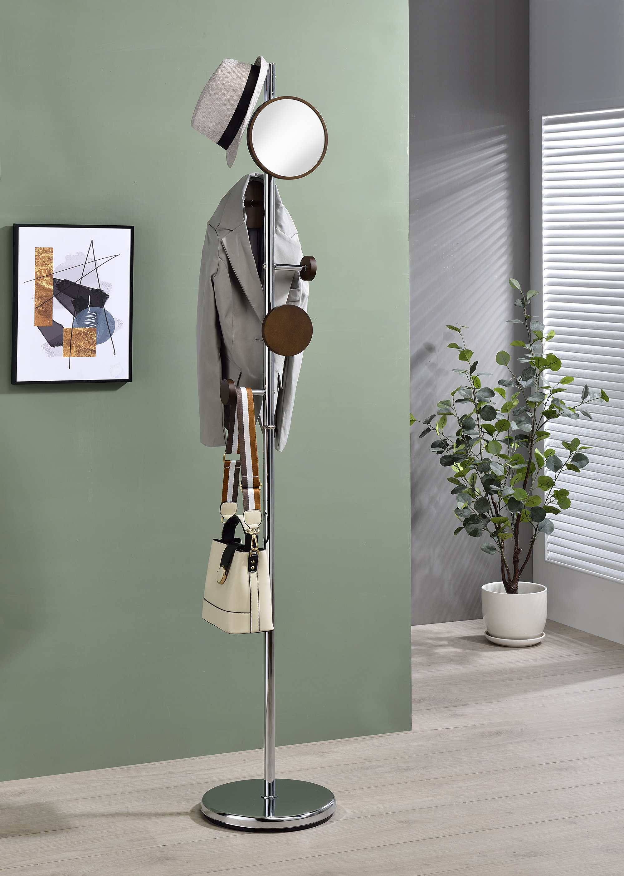 Freestanding coat shop stand and mirror