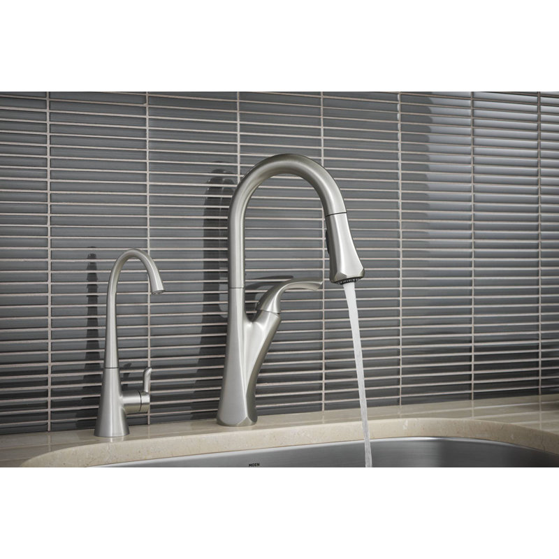 Robinet de bar à encoche avec Reflex ™ Power Boost ™ et Duralock ™, Acier inoxydable résistant aux taches