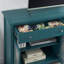 Armoire de rangement polyvalente avec un design élégant et des fonctions pratiques