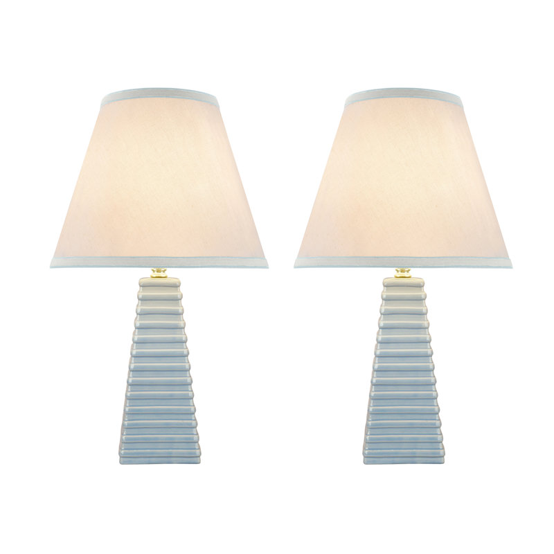 Lampe de table 19 po Judkins, Bleu pâle, Blanc cassé