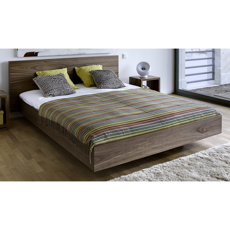 Cay Bed, European Kingsize (160 x 200 cm), Walnut