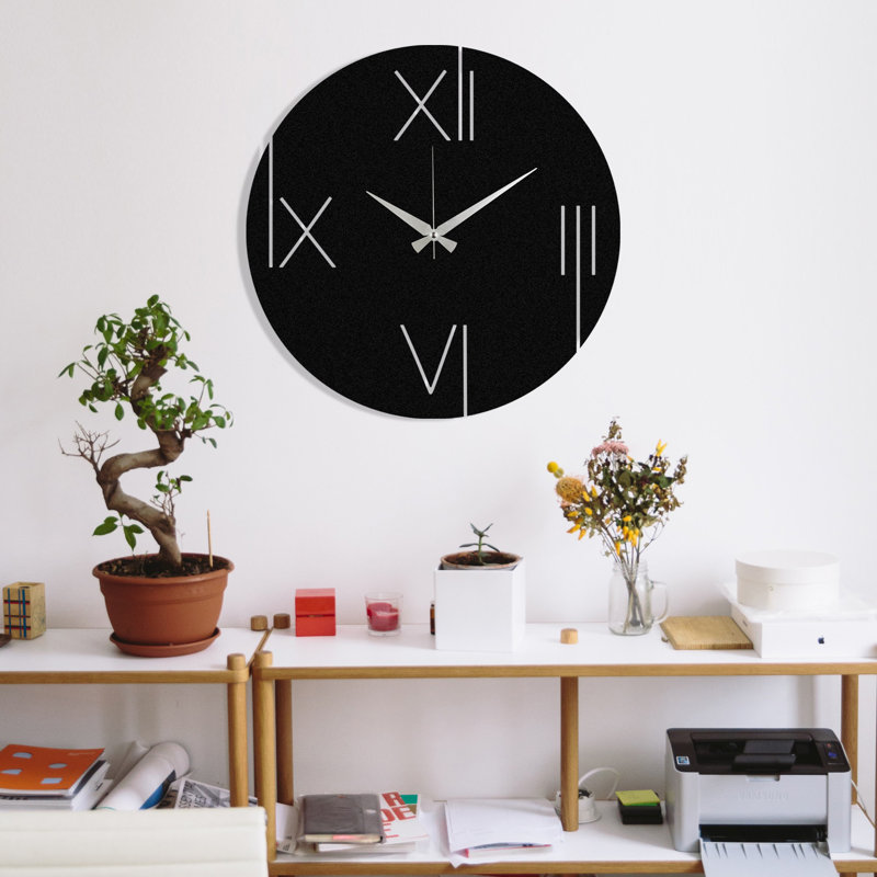 Horloge murale élégante en métal 18,9 po x 18,9 po | Fabrication 100% métal, épaisseur: 0,05 pouce | Nécessite 1 pile AA (non incluse) | Parfait pour les décors modernes et les espaces de vie