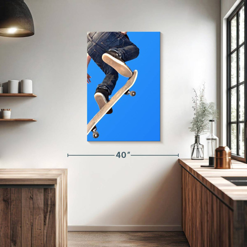 Senne Skateboard Stunt, 39" H x 26" W