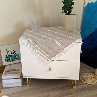 Nappe carrée en lin clair avec petite table de chevet brodée, housse de table de chevet lavable, infroissable, pour table de chevet, décoration de table 24 x 24 po