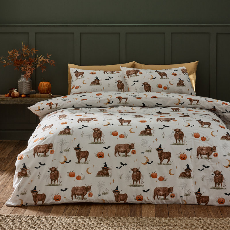 Halloween Highland Cow Reversible Duvet Cover Set, Double Duvet Cover + 2 Standard Pillowcases