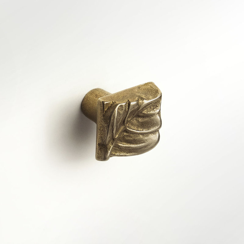 Aspen Leaf Bronze Square Knob, Traditional Bronze