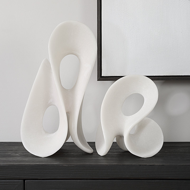 Ilionora White Sculptures Set