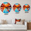 Petit bateau pendant un coucher de soleil rouge foncé - horloge murale nautique et côtière-60186923