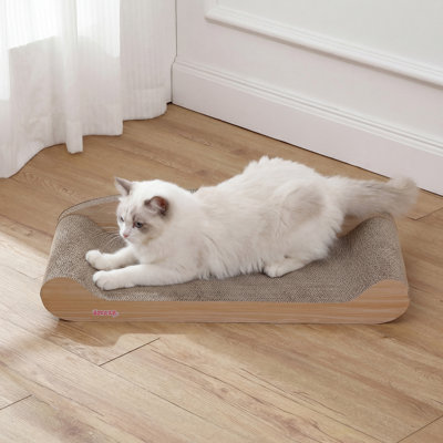 Griffoir pour chat Emzley 27,5 po en carton à motif côtier avec herbe à chat