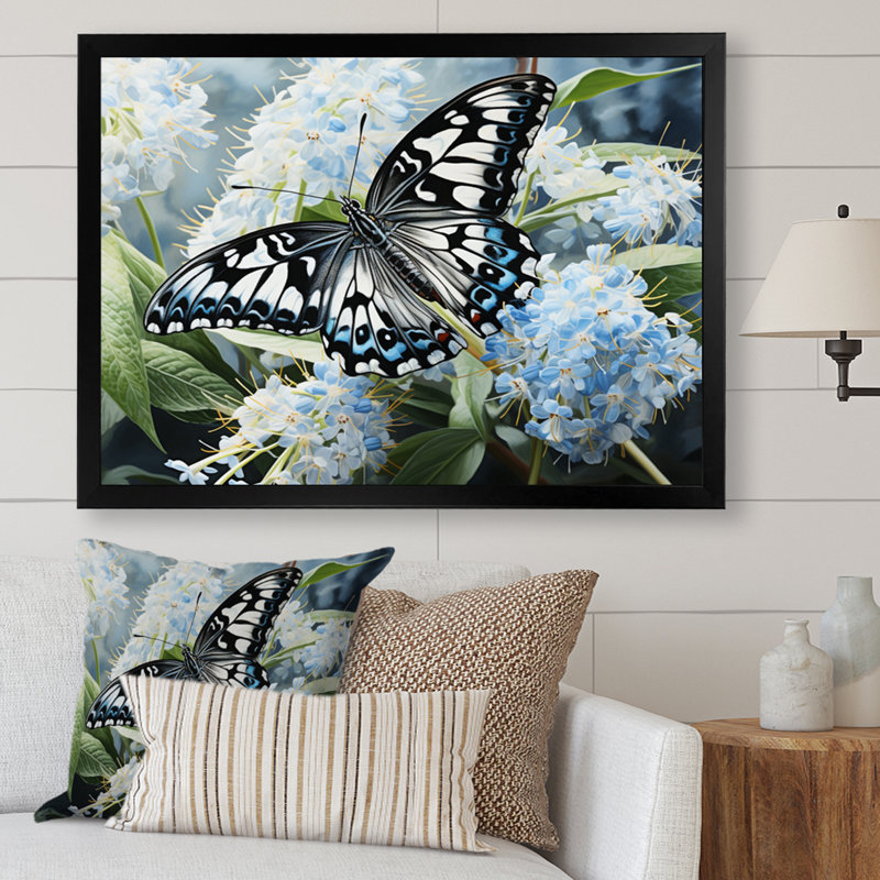 «Incy Blue Butterfly Haven I», reproduction, H 16 po x l 32 po x P 1 po, Cadre photo noir