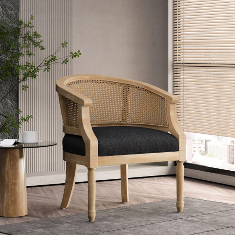 Chaise d'appoint d'inspiration française avec fauteuil rembourré et pieds rembourrés de canne