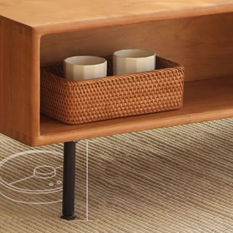 Solid wood coffee table with retro design