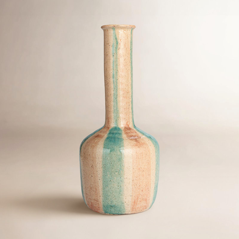 Vase en terre cuite peinte à la main avec col haut et glaçure craquelée Glenmere