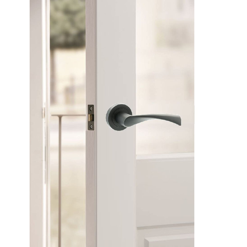  1 Pair Astrid Twist Design Door Handles on Round Rose in Matt Black Finish