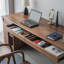 Bureau spacieux et de style européen-223339872