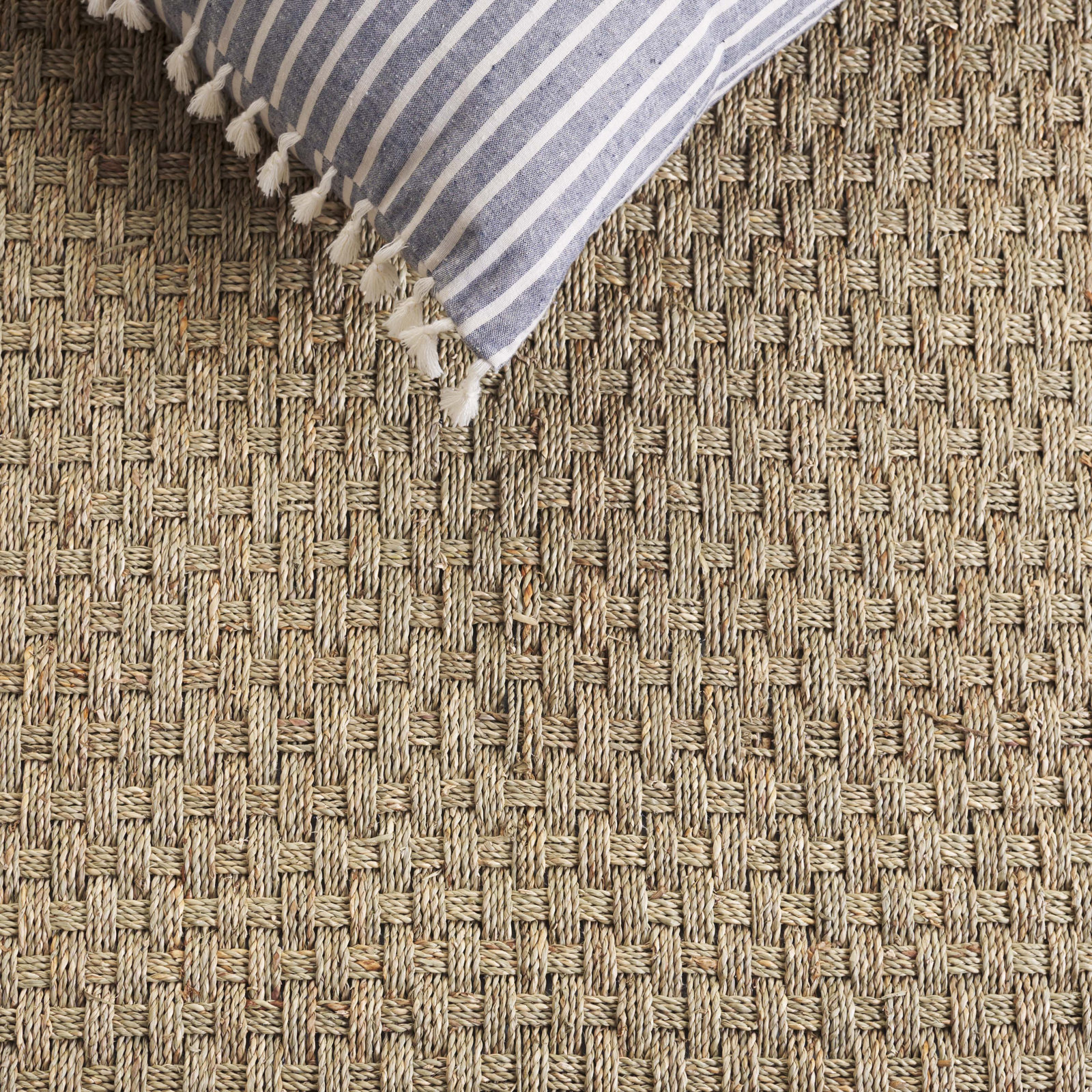 Brookhaven Natural Beige Seagrass Rug, Oval 6' x 8'