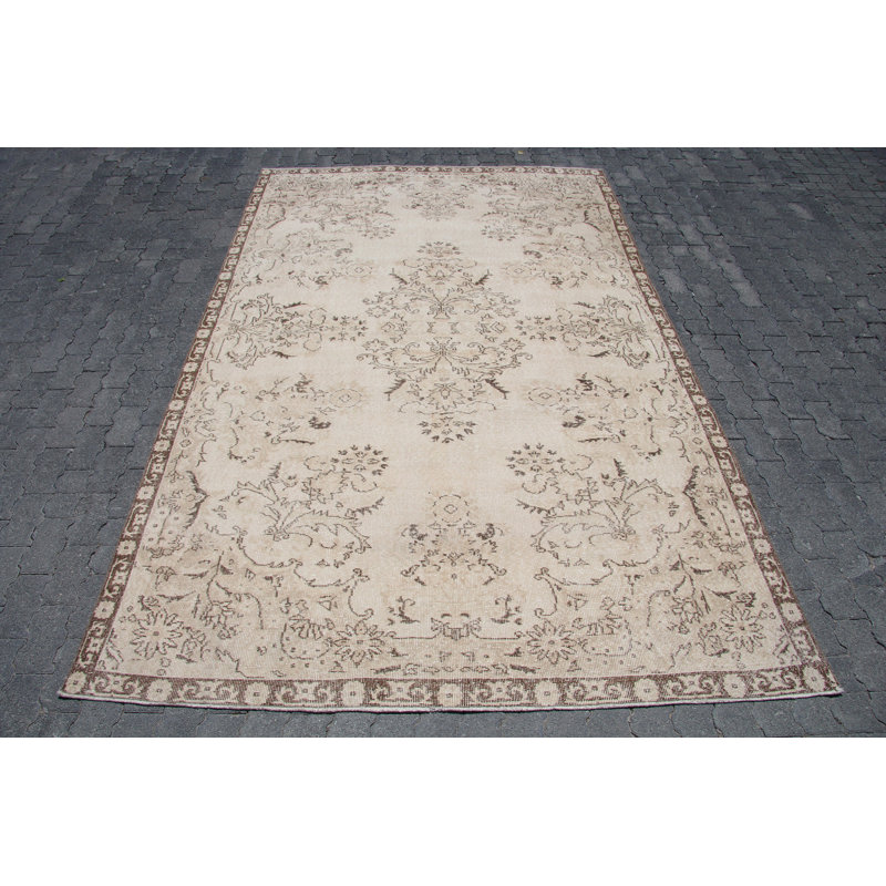 Tapis turc Oushak fait à la main en laine beige de style antique pour décoration de salon