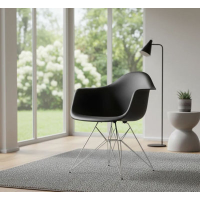 Marseille Bucket Chair