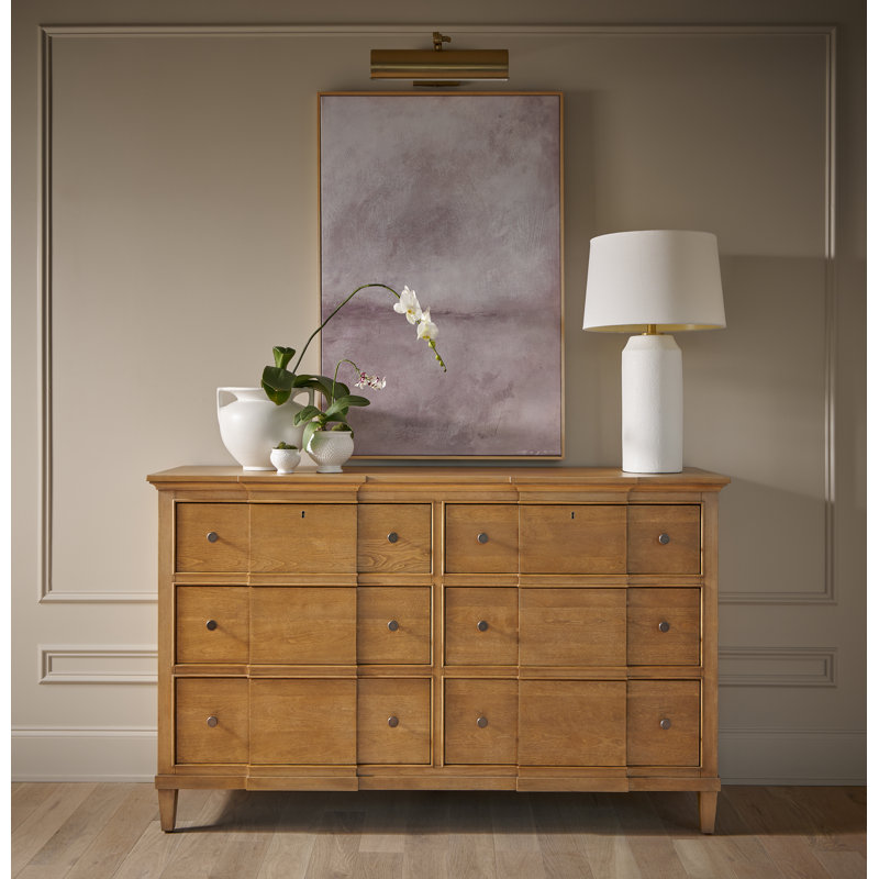 Brindle Dresser, Brindle