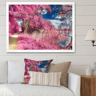 «Pink and Mauve Fantasy Forest Landscape VI», art mural traditionnel sur toile