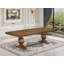 Une table de salle à manger en bois avec plateau rectangulaire amovible (option de finition).-418146325-436187617