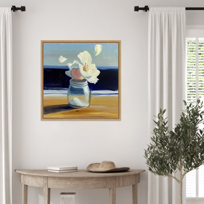 «Heart In a Jar» par Elena Avanesova, reproduction d'art sur toile encadrée