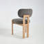 Chaises de salle à manger moelleuses-493461813
