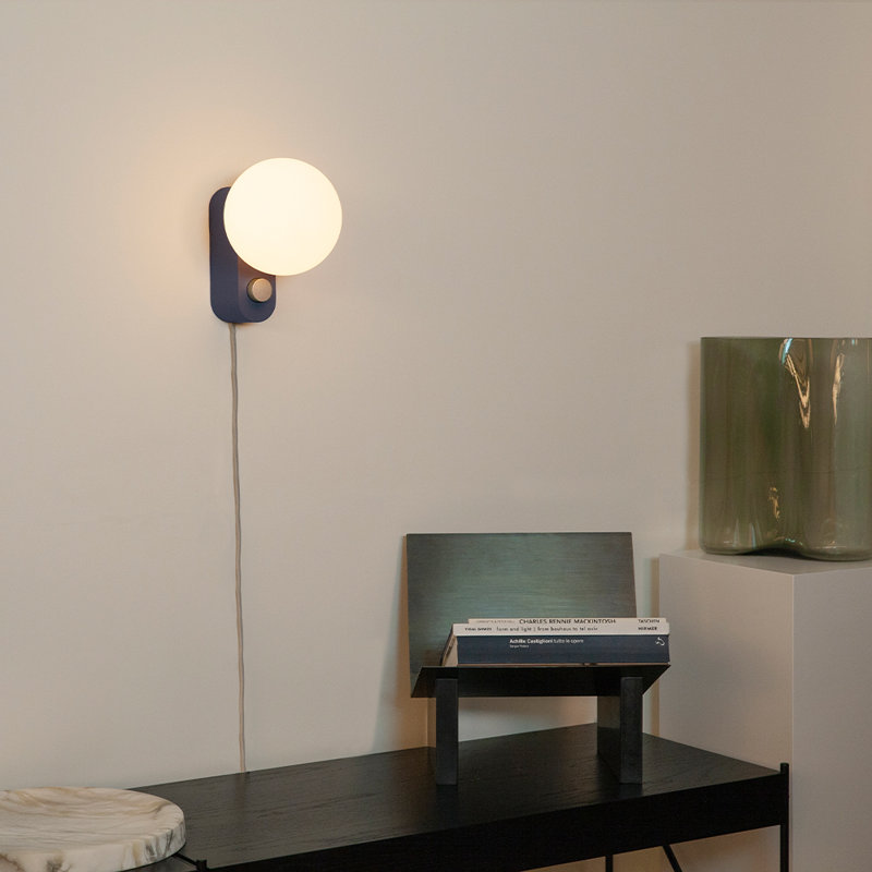 Sphere IV Table Lamp, Sapphire Blue