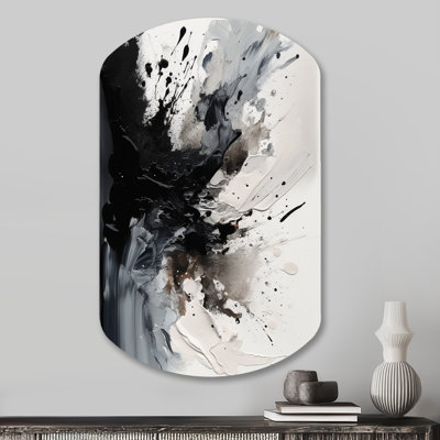 Sreeja noir texturé Splash Paint Art IV - peinture abstraite cylindrique, art mural noir asymétrique en métal