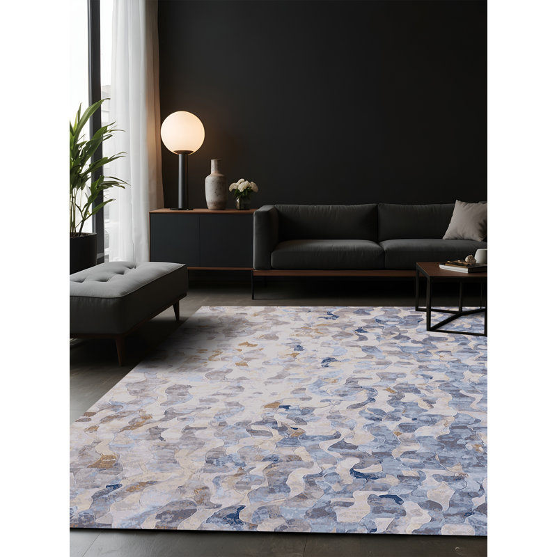 Tapis beige soyeux et moelleux, Carré 7 pi