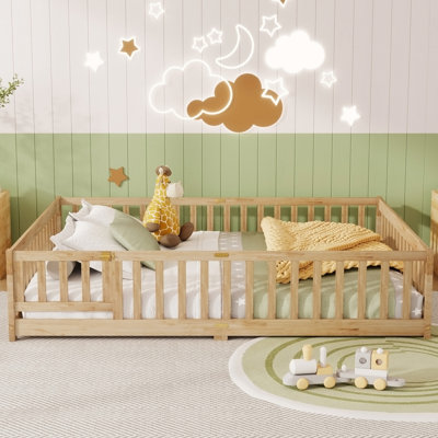 Floor Bed with Fence