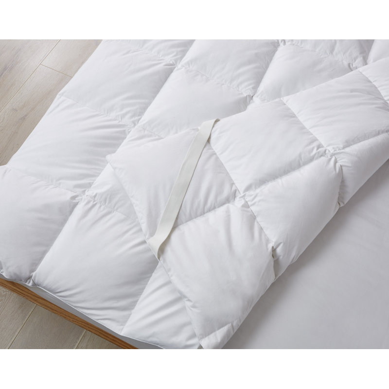 Serta Luxurious Queen White Goose Feather & Down Fiber Featherbed