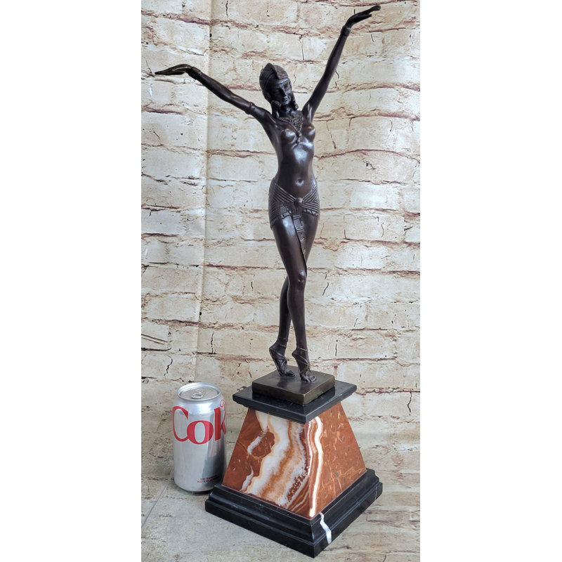 Figurines et sculptures Teesa