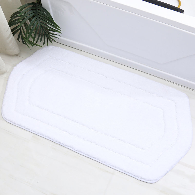 Tapis pour salle de bain Shilynn, Blanc, L 24 po x L 48 po
