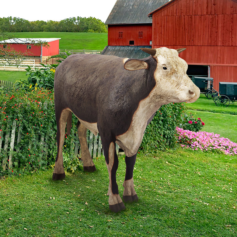 The Grand-Scale Wildlife Hereford Steer Statue