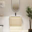 Meuble-lavabo mural avec lavabo en céramique et porte à fermeture en douceur-686299534