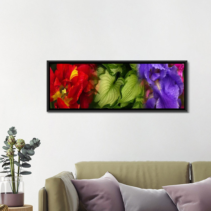 Tulipes panoramiques et fleurs iris-galerie-impression sur toile tendue giclée, H 12 po x l 36 po x P 1,5 po