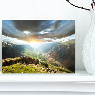 «Stunning View of Sunset in Mountains», reproduction de photo sur toile tendue