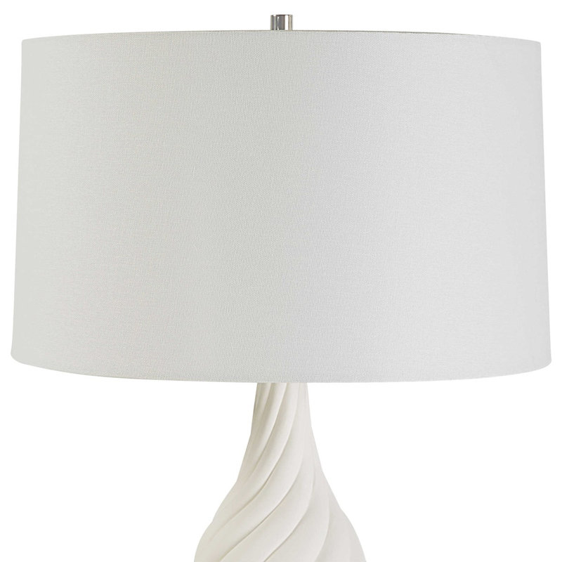 Jaqueisha Ceramic Table Lamp