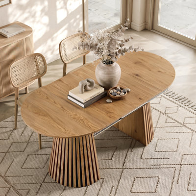 Table de salle à manger extensible ronde pour 2-6, table de cuisine longue de 39 po à 71 po avec base cannelée, tables de salle à manger ovales modernes de style campagnard pour la salle à manger, la cuisine et le salon