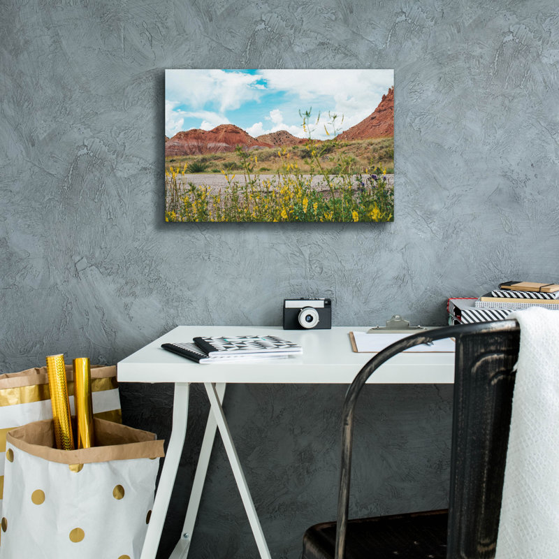 Toile épique Graffiti «New Mexico Drive» par Sonja Quintero, 18 po x 12 po, H 12 po x l 18 po