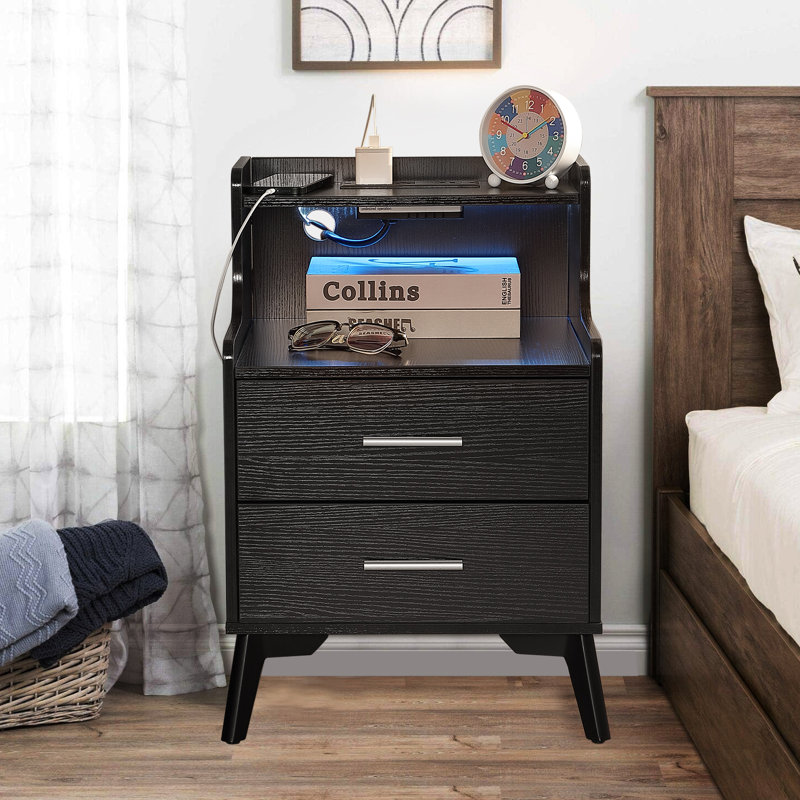 Daniza 15.7'' W Nightstand