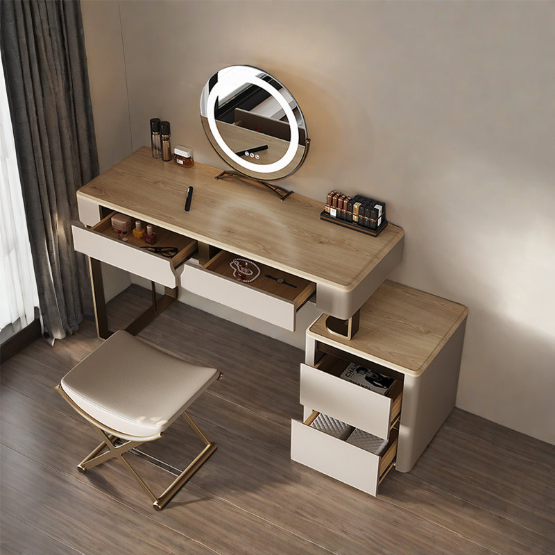 Lisseth Vanity