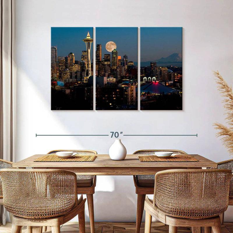 Sebbie Seattle Moonrise, 36" H x 57" W