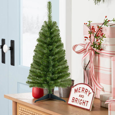 Arbre de Noël artificiel rose 3 pi avec support en plastique The Holiday Aisle®