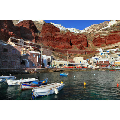 «Lompoc Santorini Island, Grèce» par Edwardshtern - reproduction