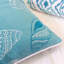 Oreiller de coquillages bleus et spa-118730642