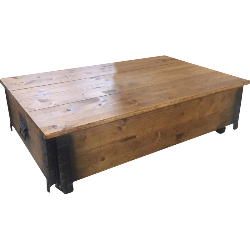 Precious Coffee Table Trunk
