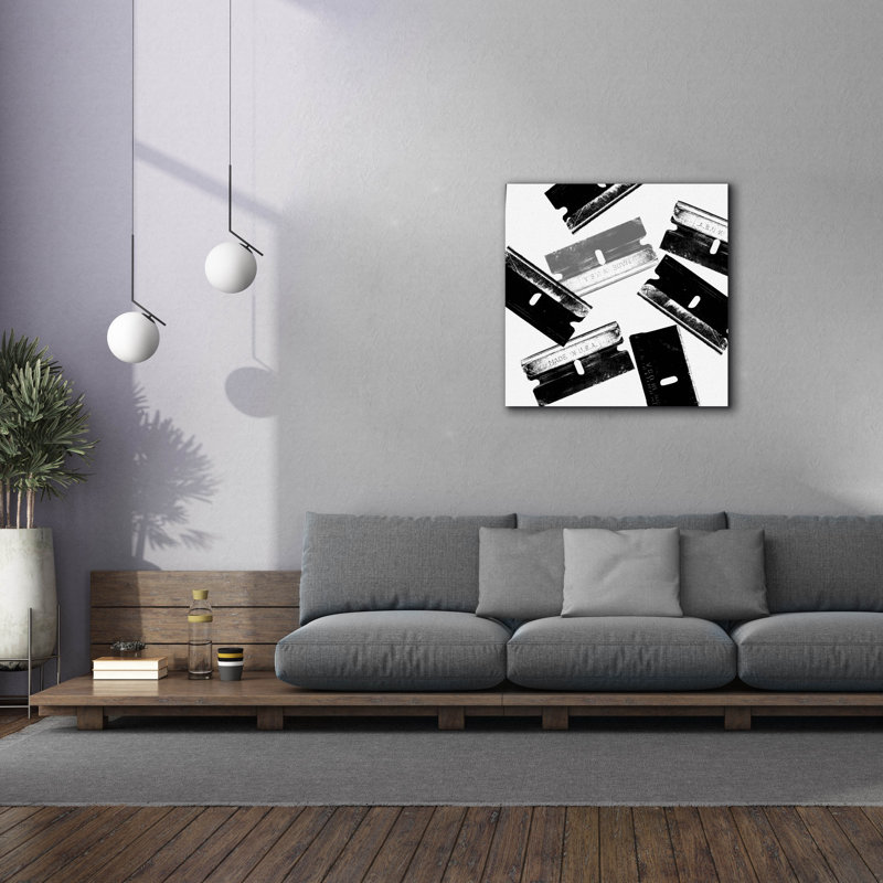  «Silver Blades» par Erin Clark, art mural sur toile, 37 po x 37 po