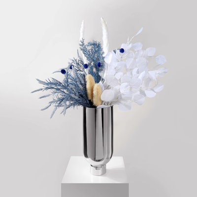 Bouquets simulés et décorations florales